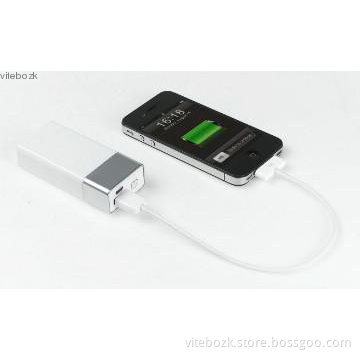 Cool Gifts Portable Perfume Bottle Battery Charger 4000mAh